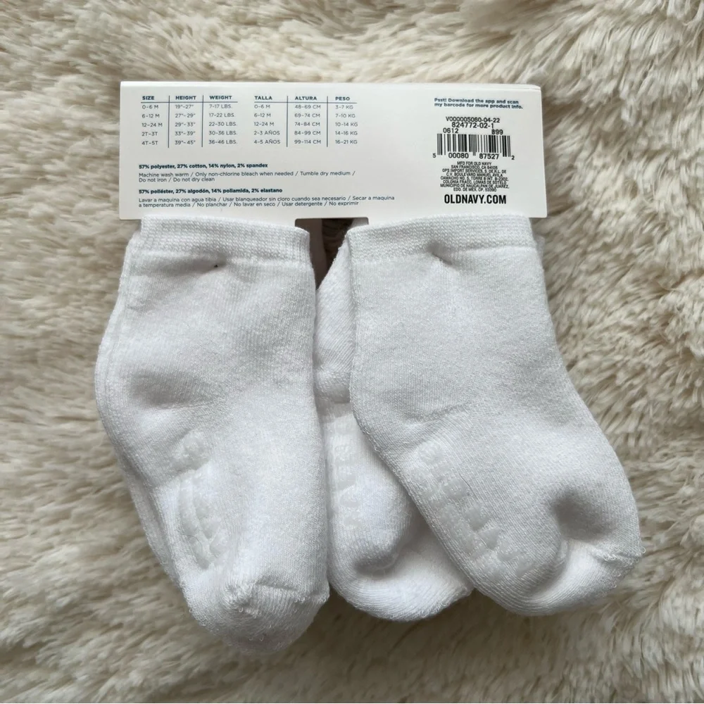 Old Navy 6 Pack White Crew Socks for Baby